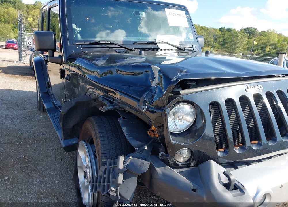 2014 JEEP WRANGLER UNLIMITED VIN: 1C4BJWEG3EL137907