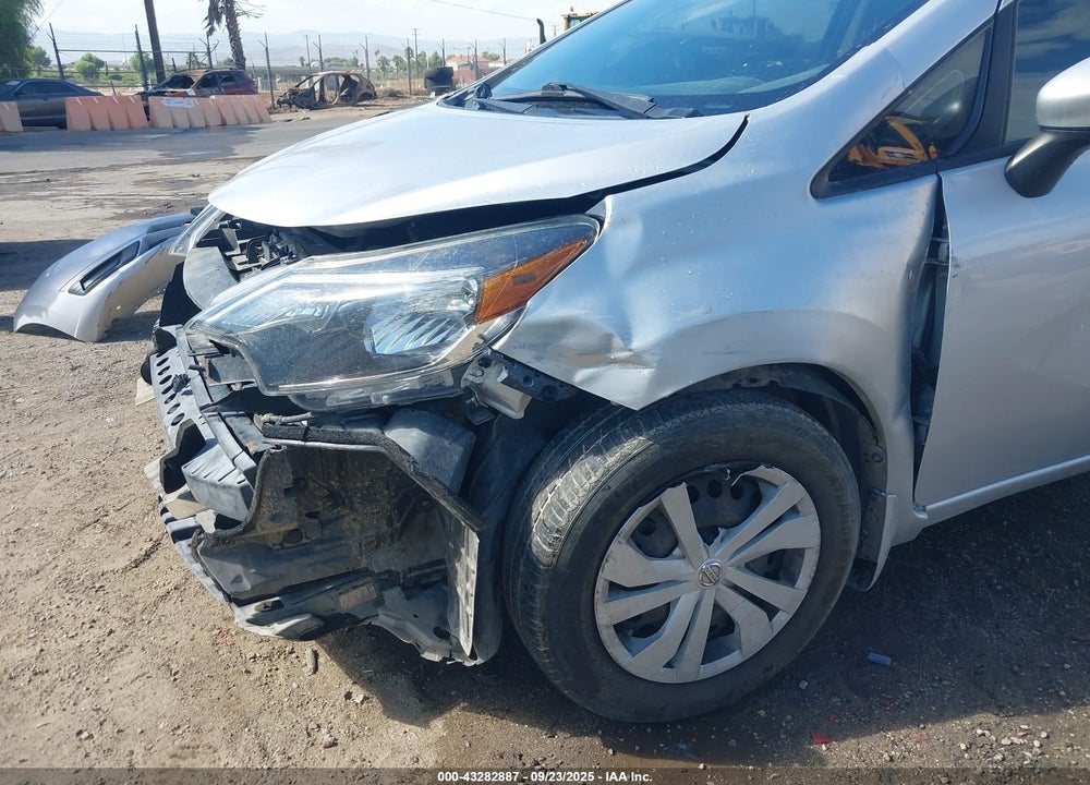 2018 NISSAN VERSA NOTE VIN: 3N1CE2CPXJL359270