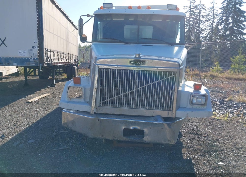 1998 VOLVO ACL VIN: 4VHSCCJH8WN518619