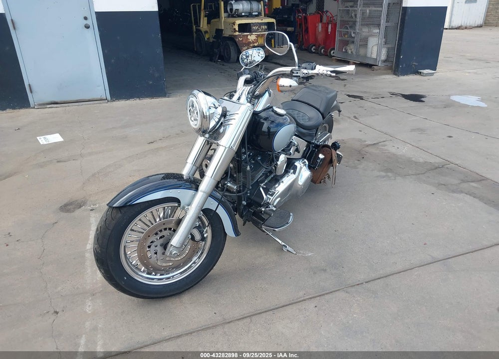 2012 HARLEY-DAVIDSON FLSTF VIN: 1HD1BXV31CB043070