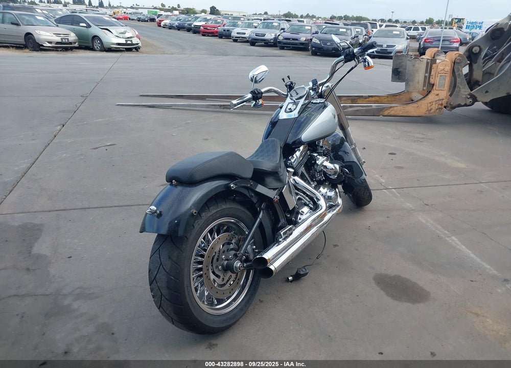2012 HARLEY-DAVIDSON FLSTF VIN: 1HD1BXV31CB043070