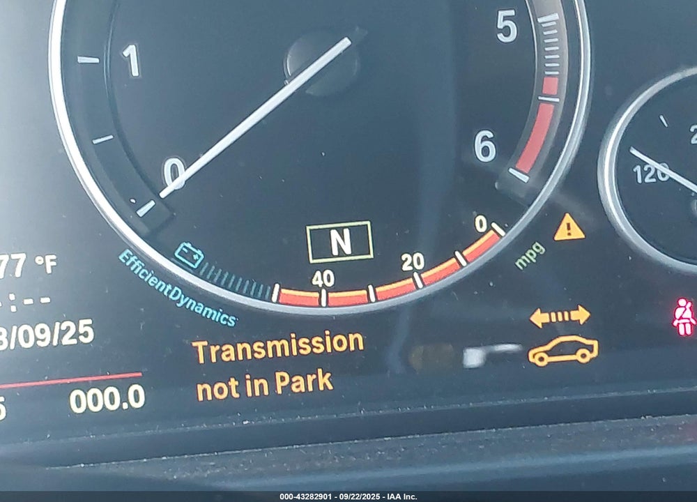 2014 BMW 5 SERIES VIN: WBAXA5C58ED689797