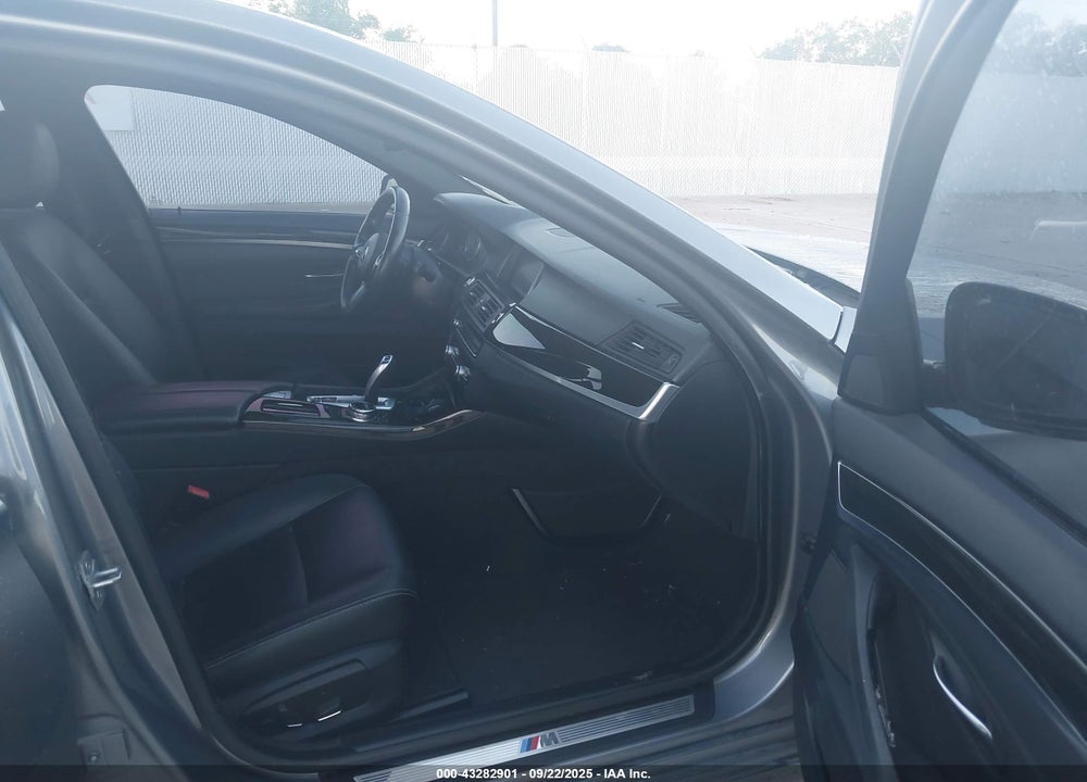 2014 BMW 5 SERIES VIN: WBAXA5C58ED689797