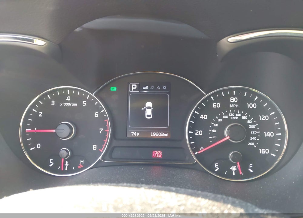 2018 KIA FORTE VIN: 3KPFL4A81JE207499