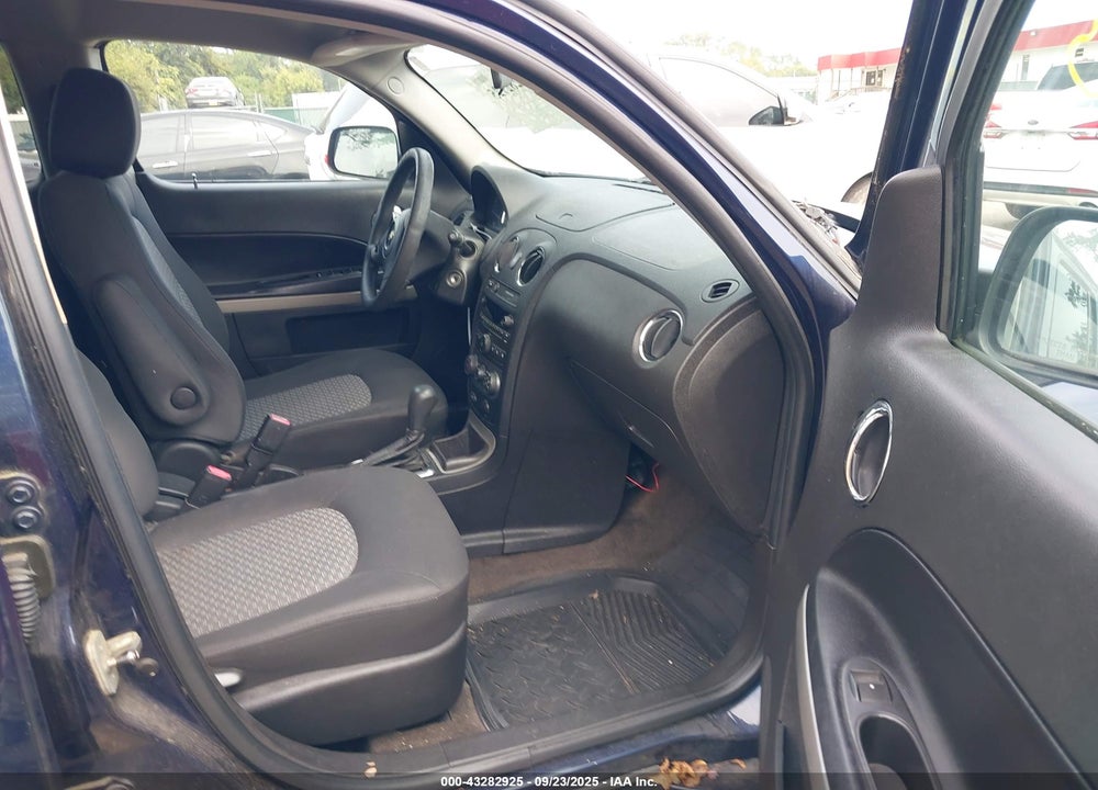 2011 CHEVROLET HHR LT VIN: 3GNBABFW5BS530092