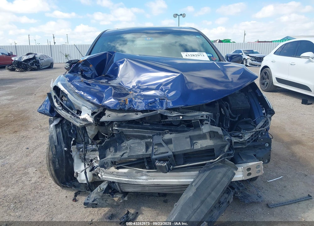 2018 HONDA CR-V VIN: 5J6RW1H55JA002781
