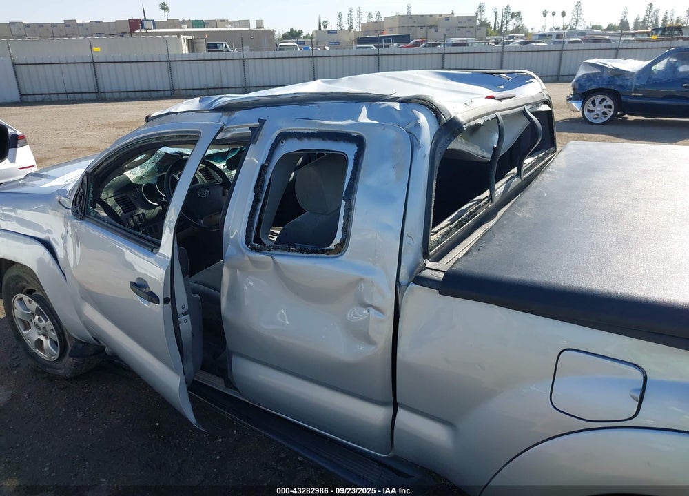 2005 TOYOTA TACOMA BASE V6 VIN: 5TEUU42N75Z127518