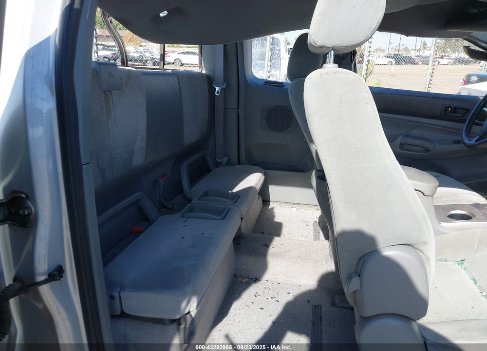 2005 TOYOTA TACOMA BASE V6 VIN: 5TEUU42N75Z127518