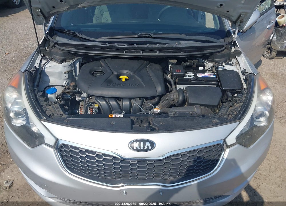 2015 KIA FORTE VIN: KNAFK4A61F5422138