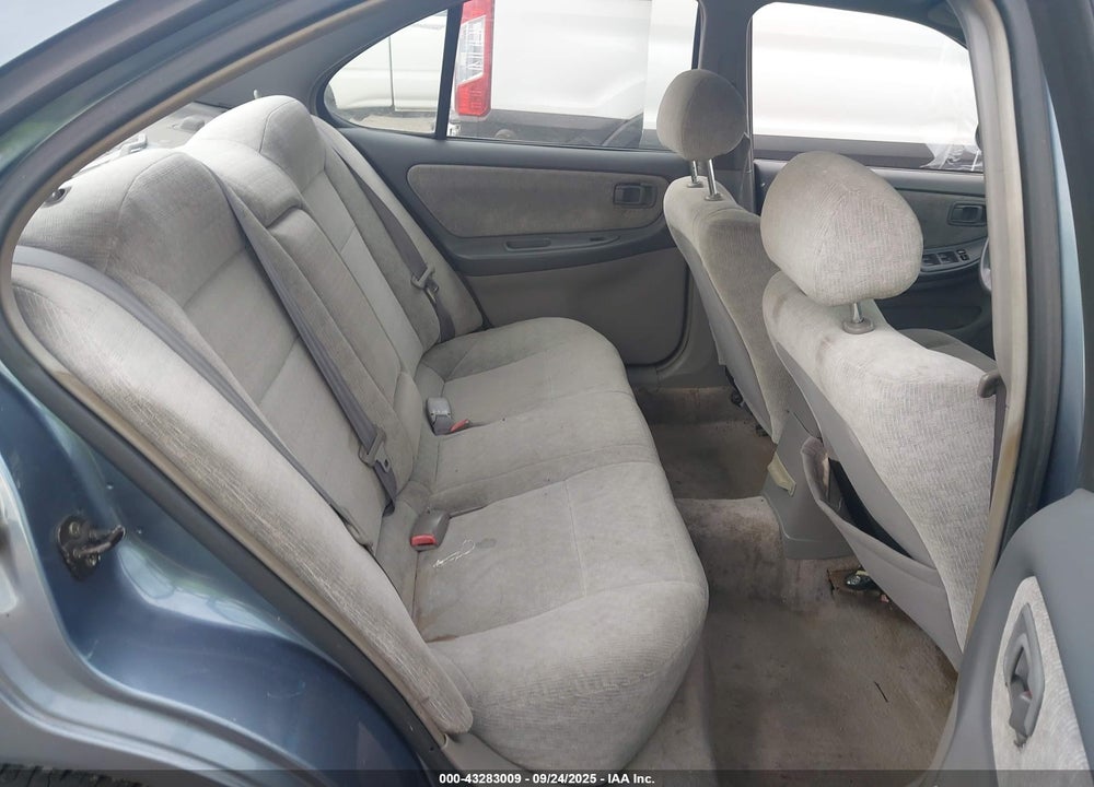 2000 NISSAN ALTIMA GLE/GXE/SE/XE VIN: 1N4DL01D8YC214115