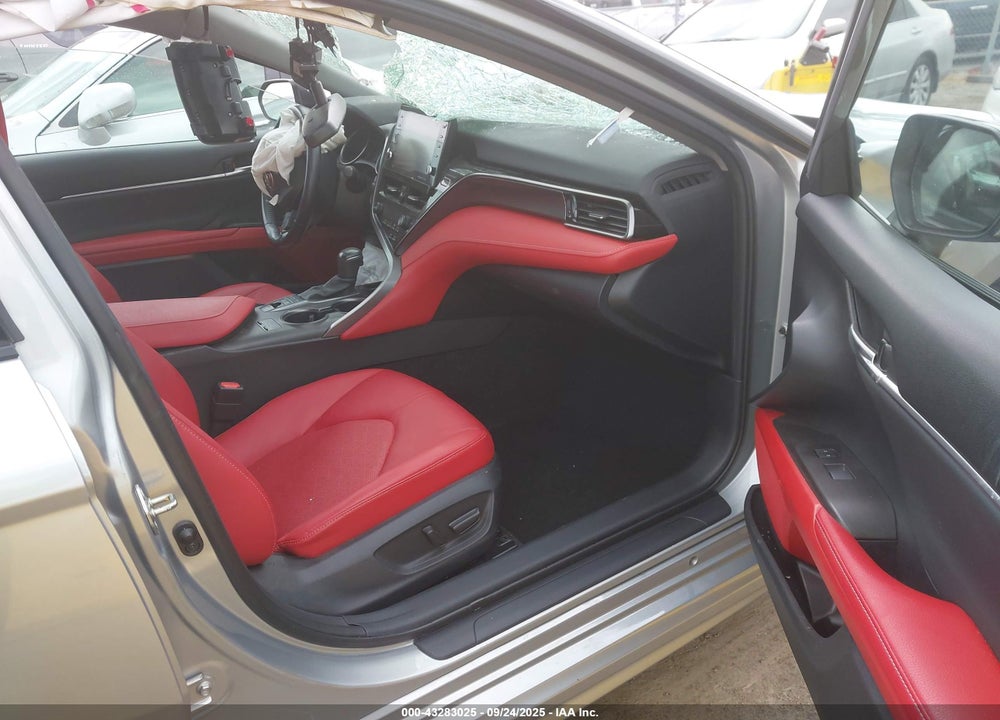 2021 TOYOTA CAMRY XSE HYBRID VIN: 4T1K31AK6MU020320