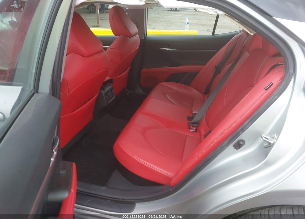 2021 TOYOTA CAMRY XSE HYBRID VIN: 4T1K31AK6MU020320