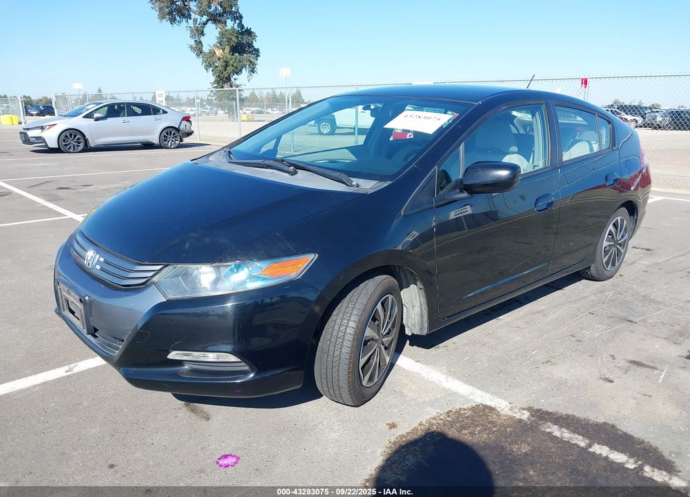 2011 HONDA INSIGHT VIN: JHMZE2H56BS004483