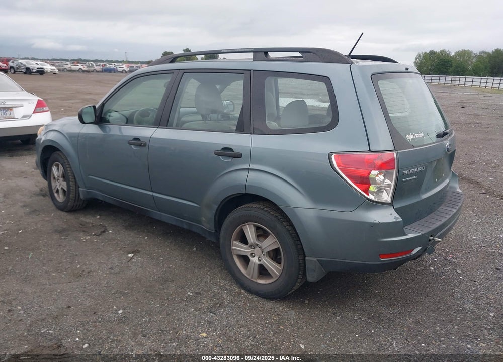2011 SUBARU FORESTER 2.5X VIN: JF2SHABC8BH738438