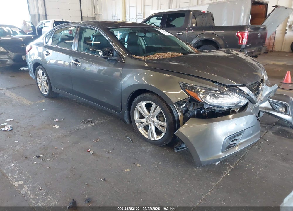 2017 NISSAN ALTIMA 3.5 SL VIN: 1N4BL3AP9HC294687