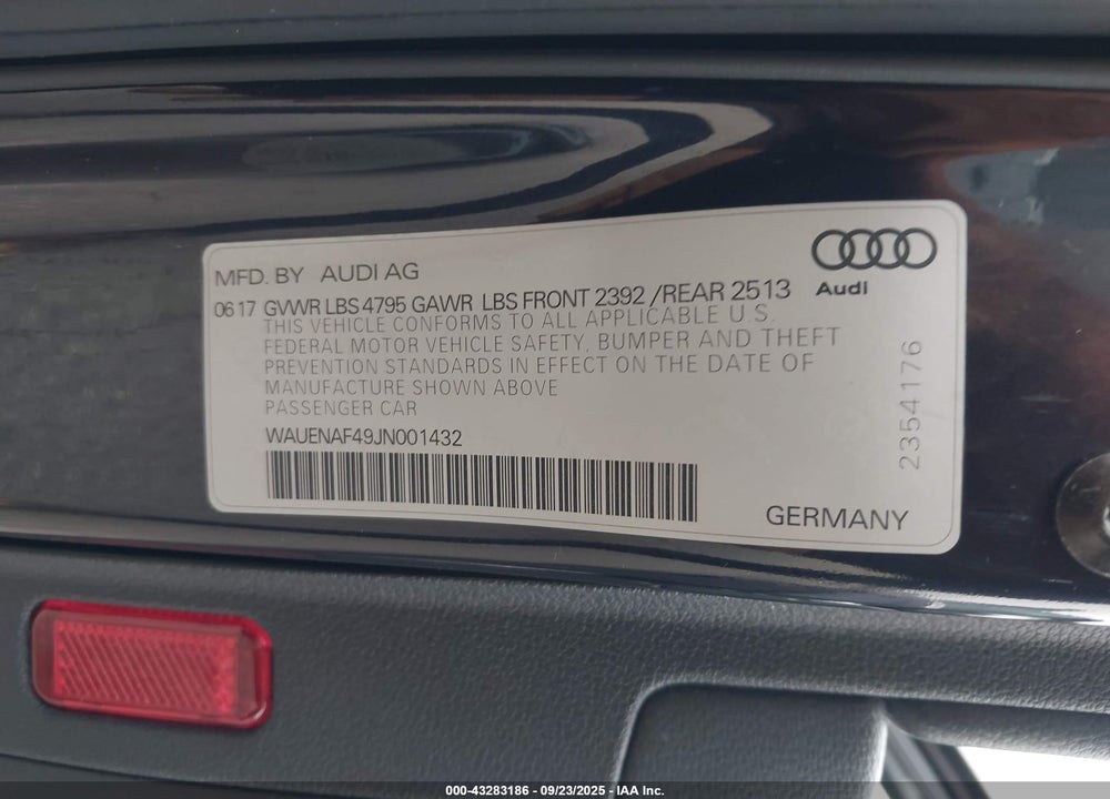2018 AUDI A4 VIN: WAUENAF49JN001432