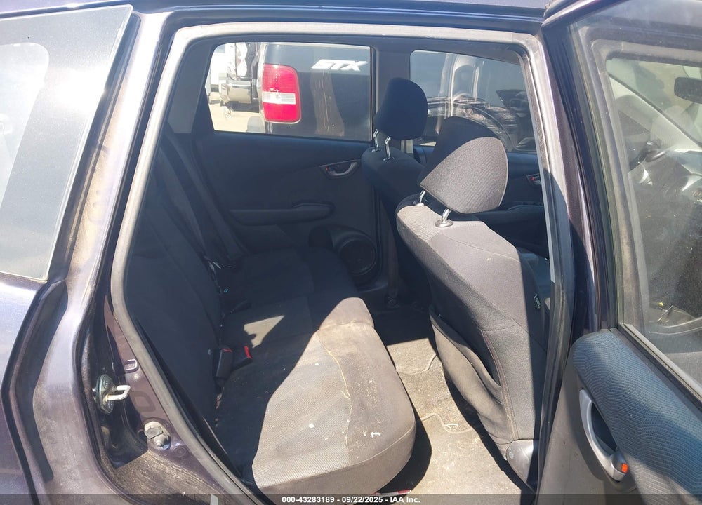 2009 HONDA FIT VIN: JHMGE88429S074722