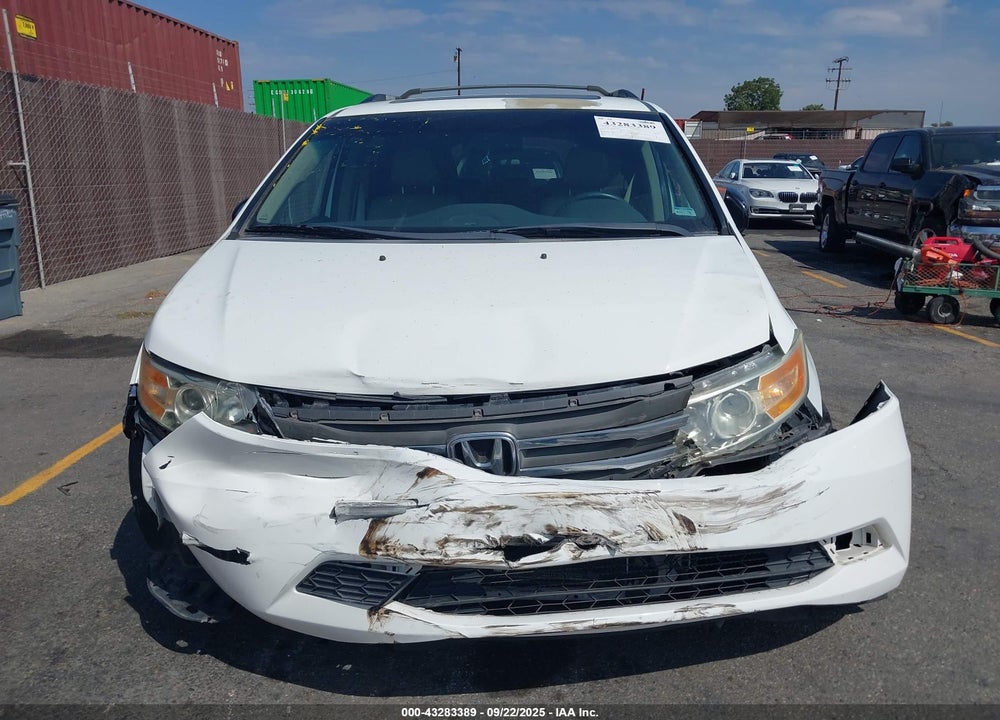 2011 HONDA ODYSSEY EX-L VIN: 5FNRL5H64BB012063