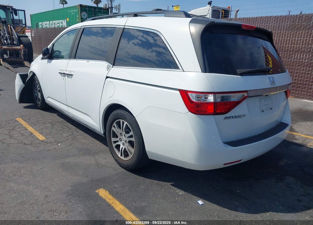 2011 HONDA ODYSSEY EX-L VIN: 5FNRL5H64BB012063