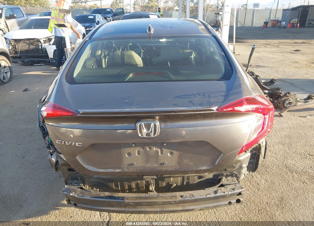 2018 HONDA CIVIC VIN: JHMFC1F34JX012880