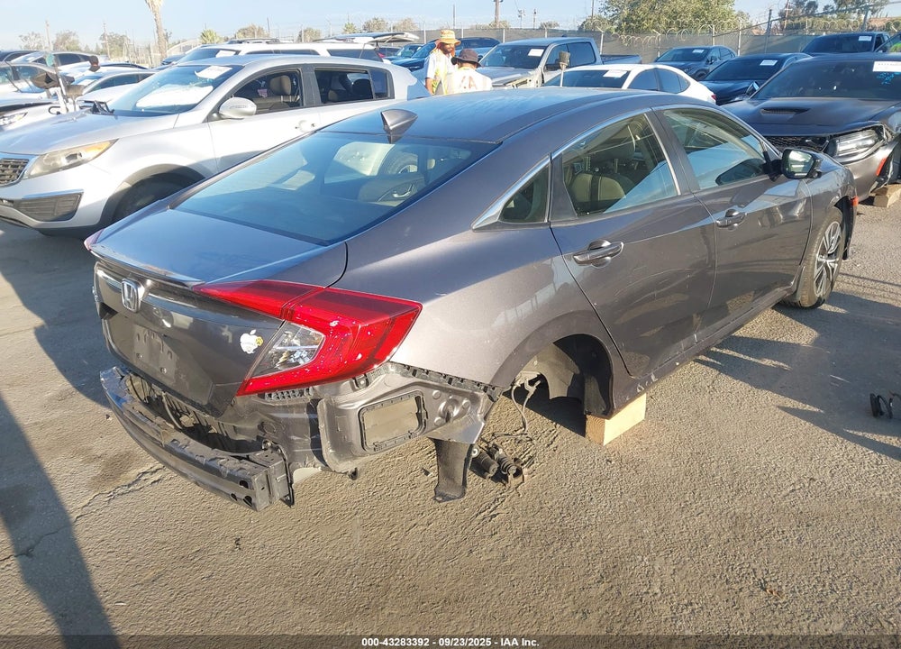 2018 HONDA CIVIC VIN: JHMFC1F34JX012880