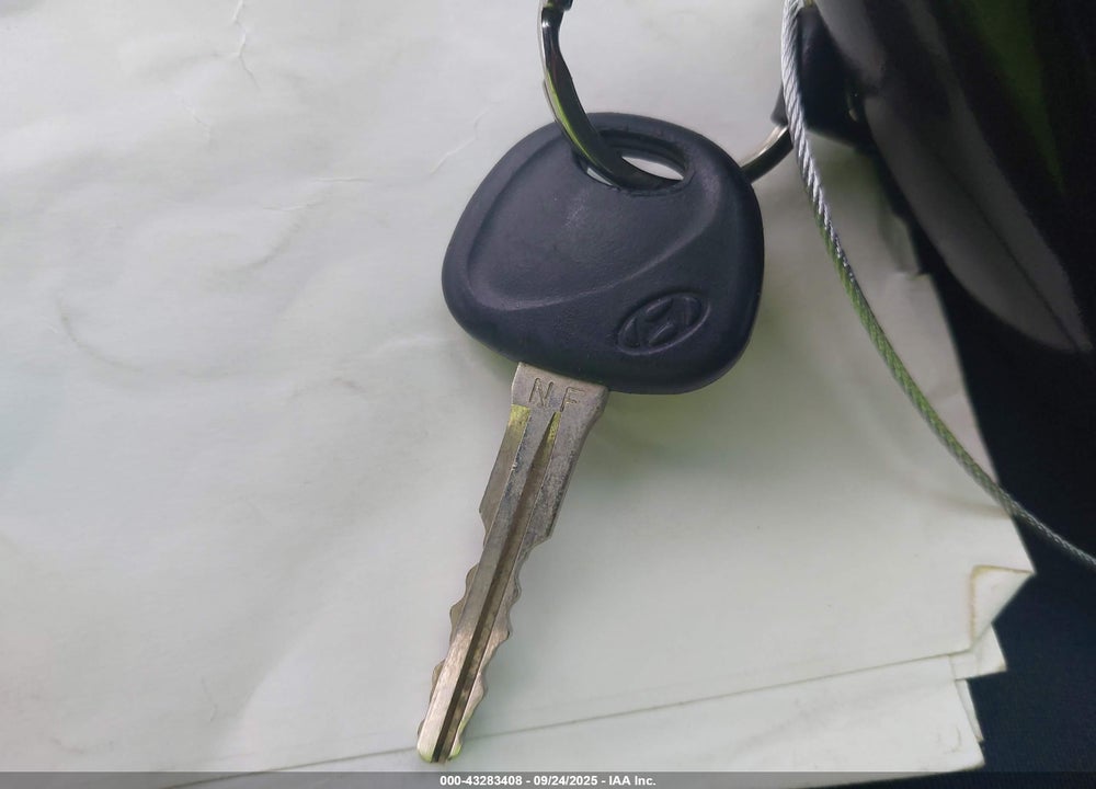 2009 HYUNDAI SONATA VIN: 5NPEU46F39H520108
