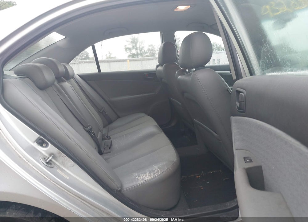 2009 HYUNDAI SONATA VIN: 5NPEU46F39H520108
