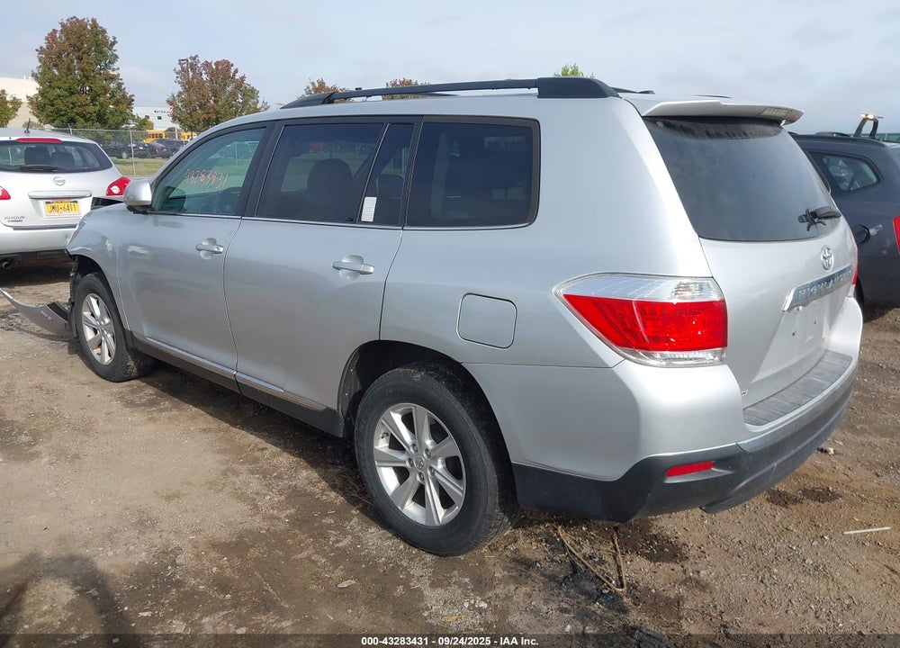 2012 TOYOTA HIGHLANDER SE V6 VIN: 5TDBK3EH9CS144344