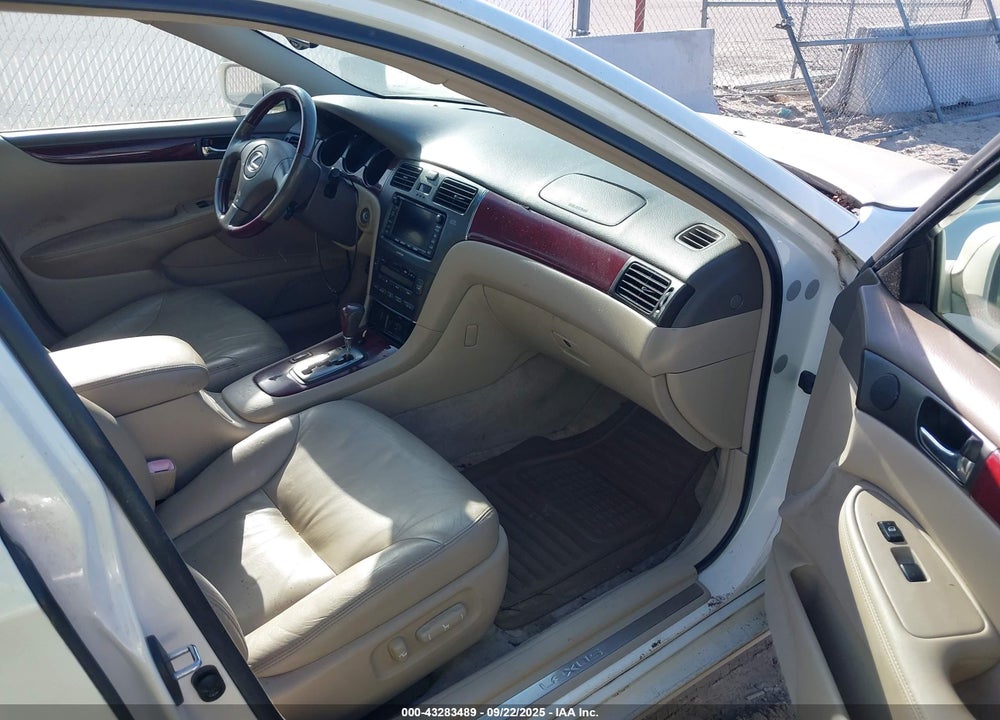 2004 LEXUS ES 330 VIN: JTHBA30G540011794