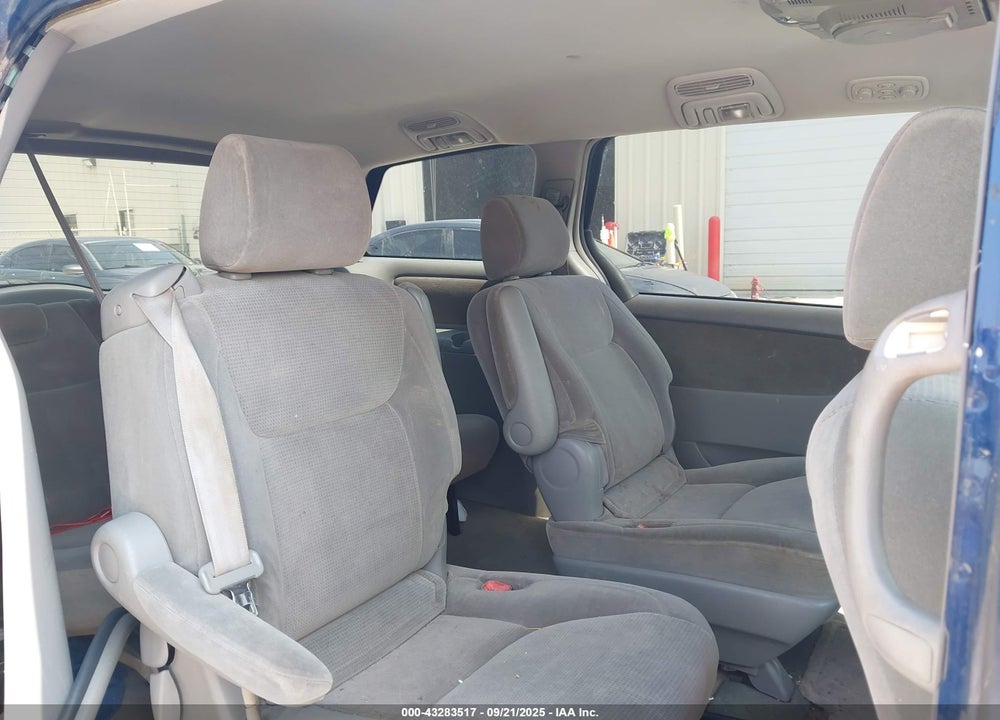 2004 TOYOTA SIENNA LE VIN: 5TDZA23C94S045429