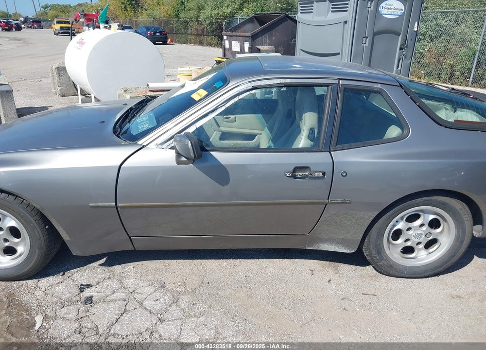 1986 PORSCHE 944 VIN: WP0AA0946GN454130