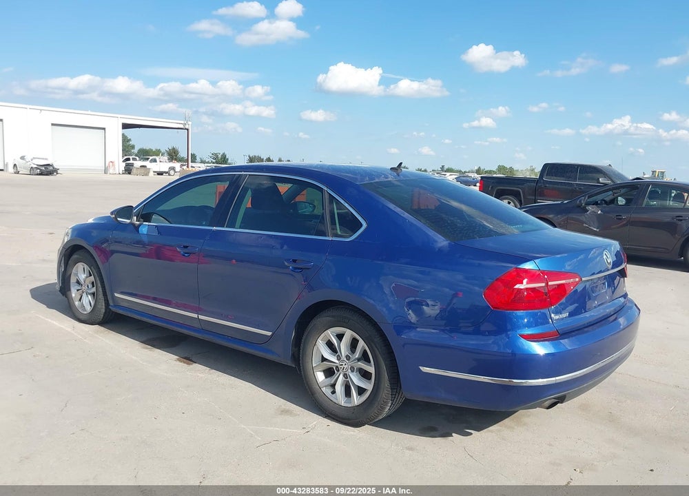 2016 VOLKSWAGEN PASSAT VIN: 1VWAS7A39GC018812