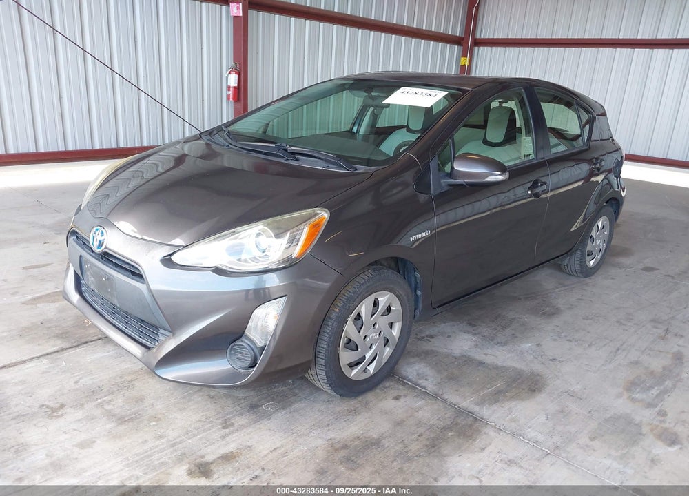 2015 TOYOTA PRIUS C VIN: JTDKDTB35F1097320