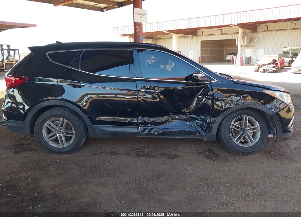 2018 HYUNDAI SANTA FE VIN: 5NMZU3LB8JH066582