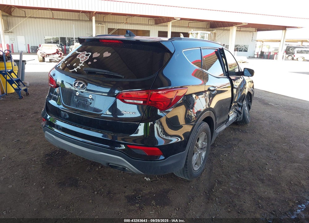 2018 HYUNDAI SANTA FE VIN: 5NMZU3LB8JH066582