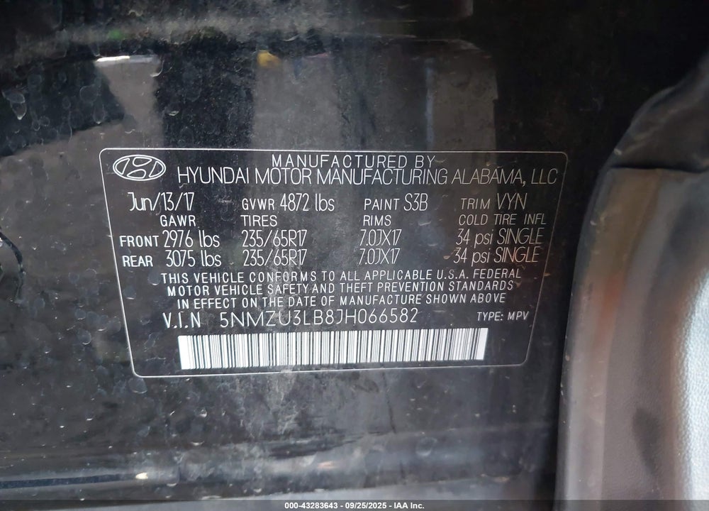 2018 HYUNDAI SANTA FE VIN: 5NMZU3LB8JH066582
