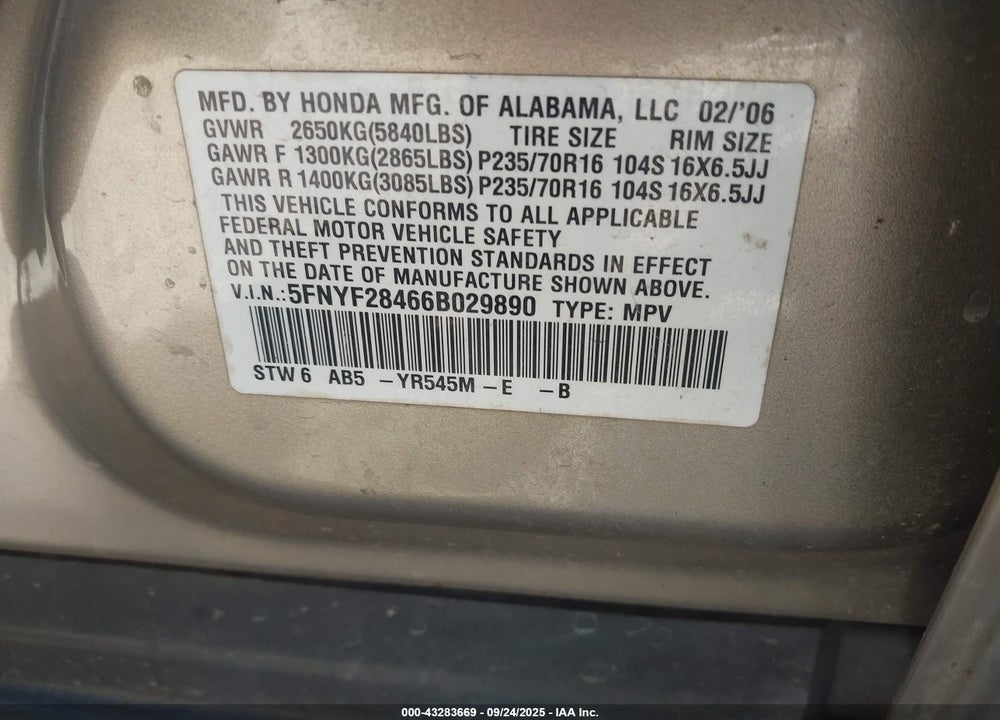 2006 HONDA PILOT EX VIN: 5FNYF28466B029890
