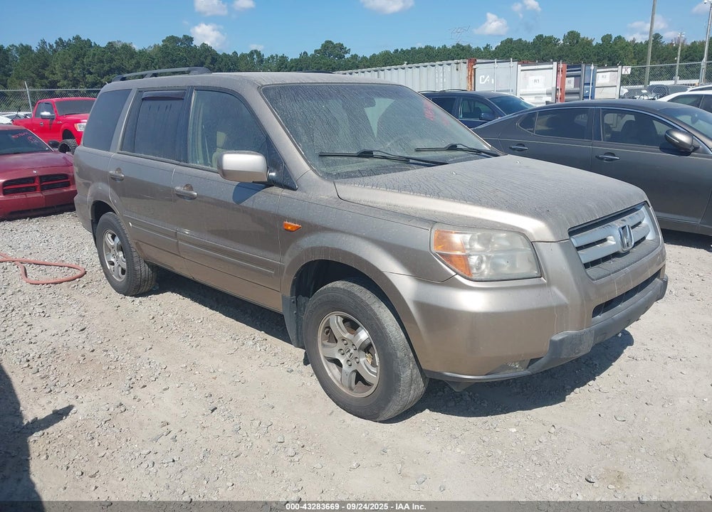 2006 HONDA PILOT EX VIN: 5FNYF28466B029890