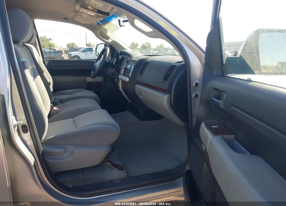 2008 TOYOTA TUNDRA VIN: 5TFRV54118X050949