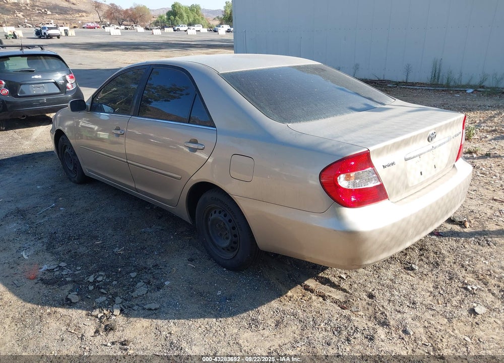 2004 TOYOTA CAMRY LE VIN: JTDBE32K240248735