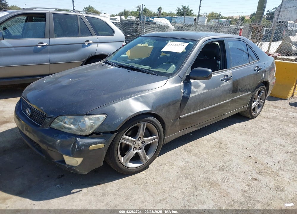 2003 LEXUS IS 300 VIN: JTHBD192030070625