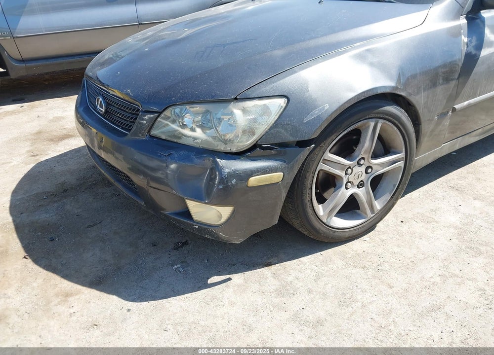 2003 LEXUS IS 300 VIN: JTHBD192030070625