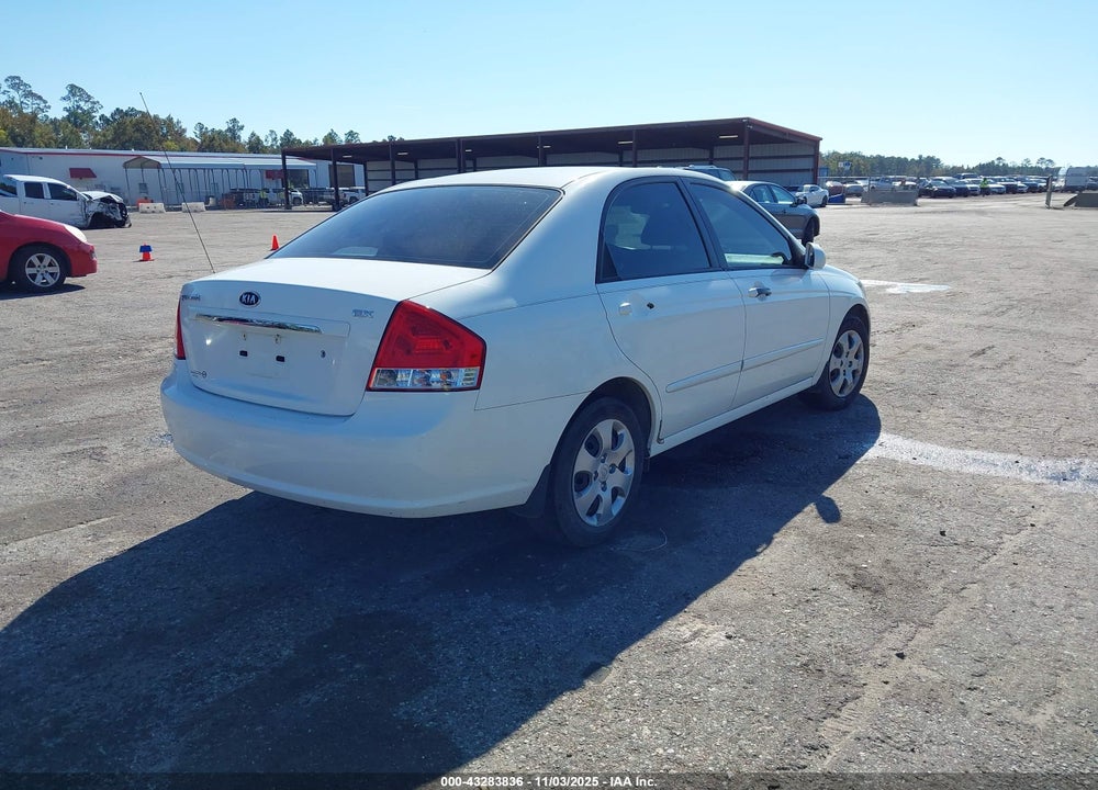 2009 KIA SPECTRA EX VIN: KNAFE221295656744