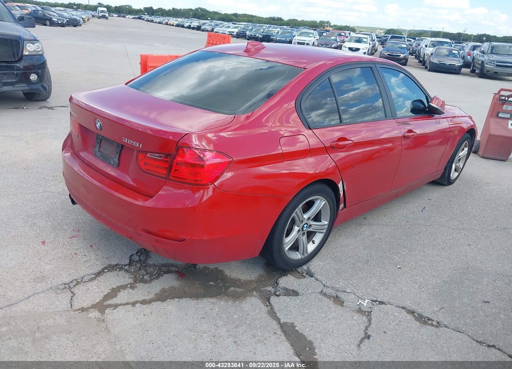 2014 BMW 3 SERIES VIN: WBA3A5G50ENP33780