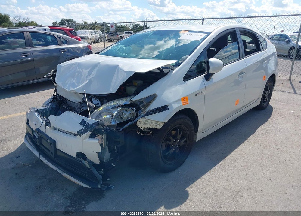 2015 TOYOTA PRIUS VIN: JTDKN3DU3F1930616