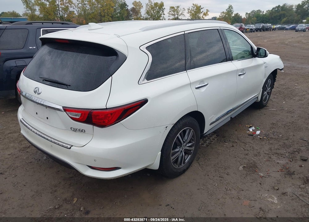 2016 INFINITI QX60 VIN: 5N1AL0MMXGC532305
