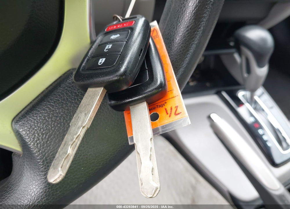 2014 HONDA CIVIC LX VIN: 2HGFB2F52EH557855