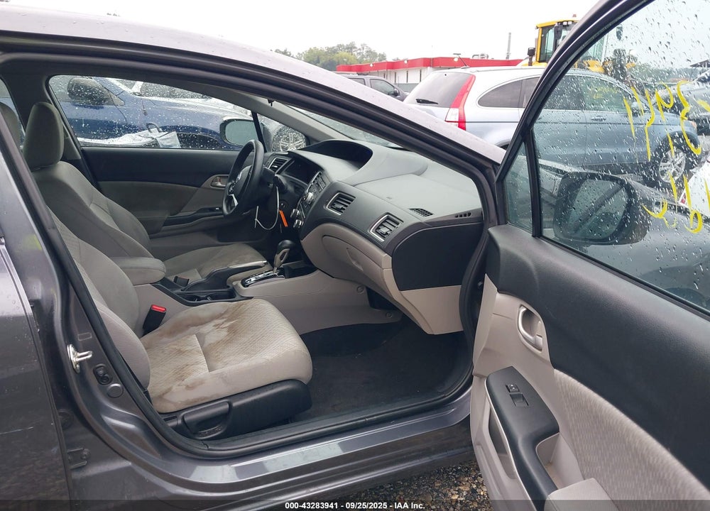 2014 HONDA CIVIC LX VIN: 2HGFB2F52EH557855