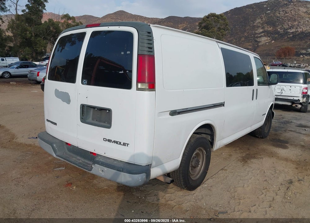2002 CHEVROLET EXPRESS VIN: 1GCHG35R921226753