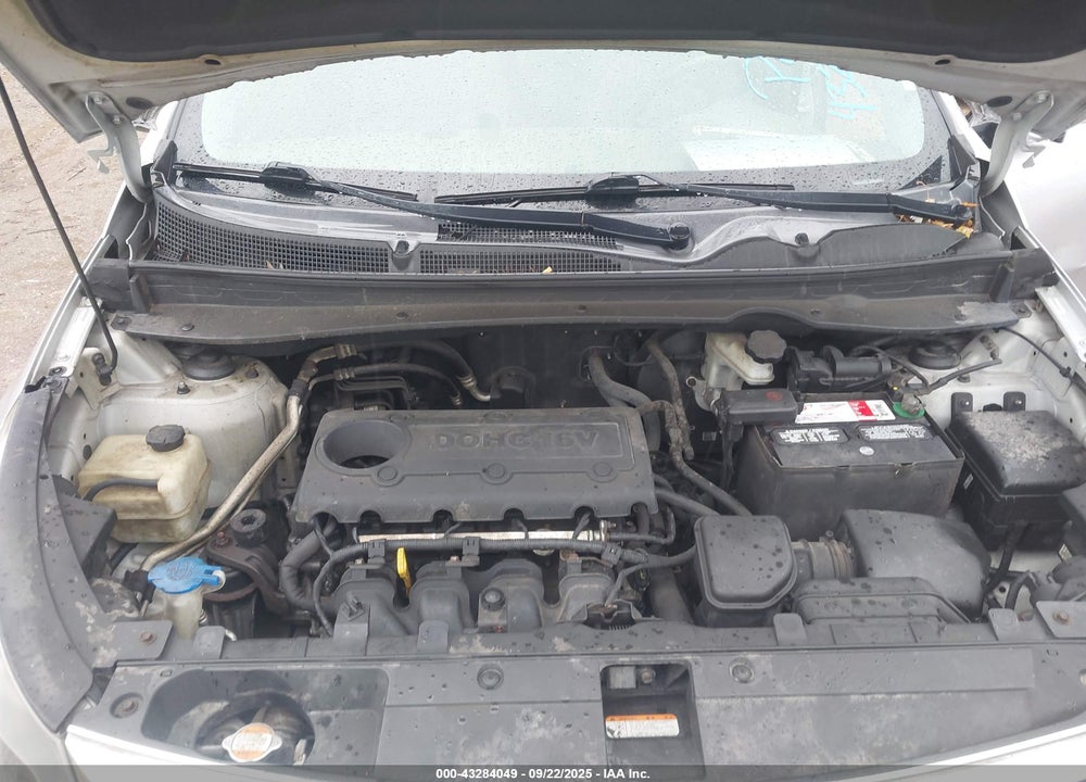 2011 KIA SPORTAGE VIN: KNDPCCA28B7037749